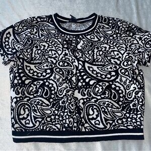 Rue21 Black & White Paisley Crop Top